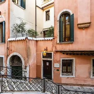 Casa Verardo Residenza D'epoca *** Венеция